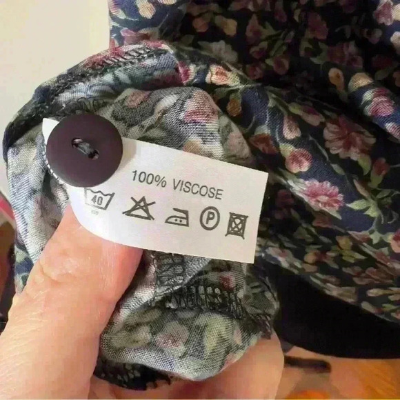 Dunedin British Isles Floral Viscose Blouse - Size UK 14 - Picture 5 of 7